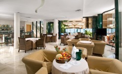 Park Hotel Cattolica Hall Bar